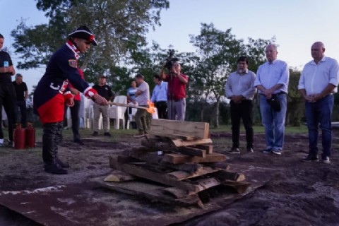 Misiones conmemoró los 385 años de la Batalla de Mbororé con un acto y vigilia cultural
