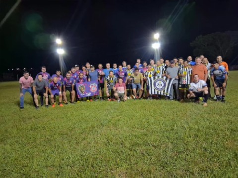 Azara inauguró el sistema de iluminación en la cancha del barrio María Auxiliadora