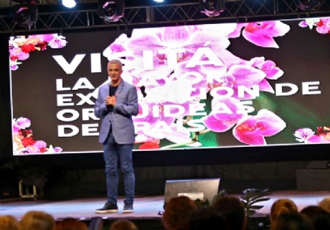 Arce destacó el compromiso y el corazón de los misioneros para que la provincia crezca