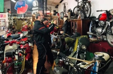 El Concejo Deliberante donó motos antiguas al Museo de Motos y Biciclos de Eldorado