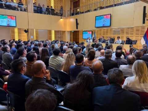 El Gobierno entusiasma y se amplía con el lanzamiento de Encuentro Misionero