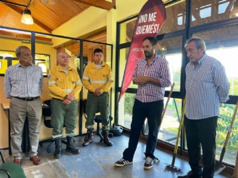 Frente al riesgo de incendios en el territorio provincial, Biofábrica acompaña y fortalece las acciones de prevención