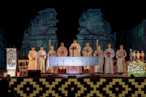 Fe y cultura en las reducciones: la provincia celebró la Misa Popular de las Misiones en San Ignacio