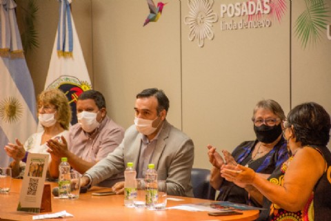 Con la presentación del libro "Nosotras en Libertad", comenzó el Mes de la Memoria en Posadas