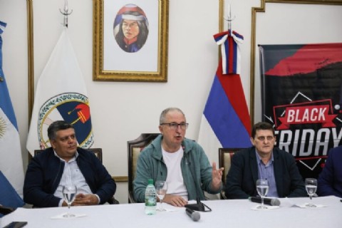 El gobernador Passalacqua presentó la segunda edición del Black Friday Aristóbulo del Valle