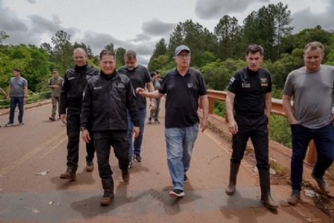 El Gobierno decretó dos días de duelo provincial por el trágico accidente en Campo Viera