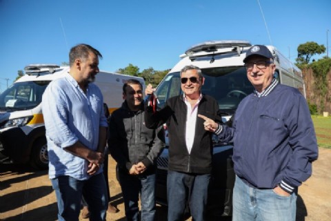 VIDEO | Misiones amplía la red de traslados con nuevas ambulancias para hospitales y municipios