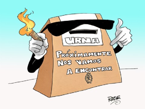Ante críticas externas y propias, la Renovación da un giro liberal