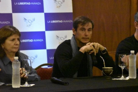 Siguen las denuncias y críticas contra Diego Hartfield, candidato de La Libertad Avanza en Misiones