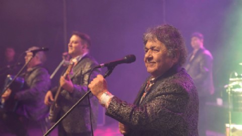 La ciudad de Apostoles exploto de alegría ante Los Palmeras