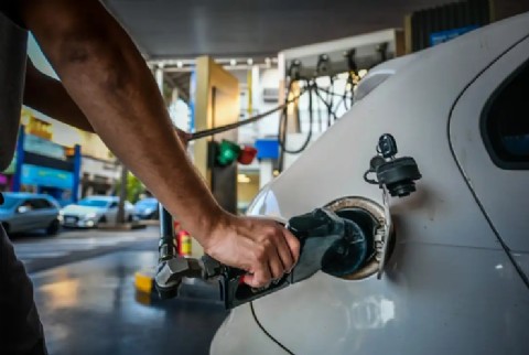 Misiones bajó al 1 por ciento Ingresos Brutos para la venta mayorista de combustibles