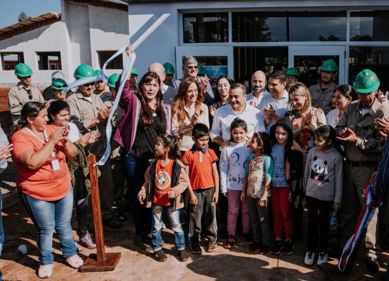 Herrera Ahuad inauguró obras en Puerto Esperanza