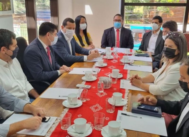 Hernandarias y Puerto Iguazú buscan trabajar en conjunto en materia de turismo