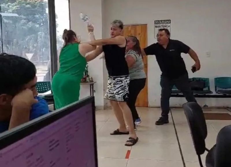 Posadas: una mujer provocó disturbios en la oficina de Energía