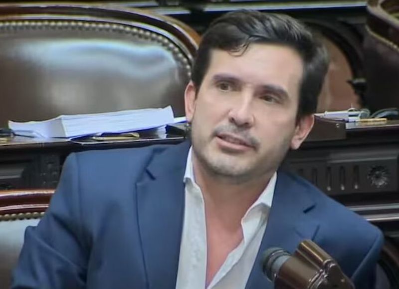 Martín Arjol defendió su postura a favor del veto de Milei pero no se la dejaron pasar