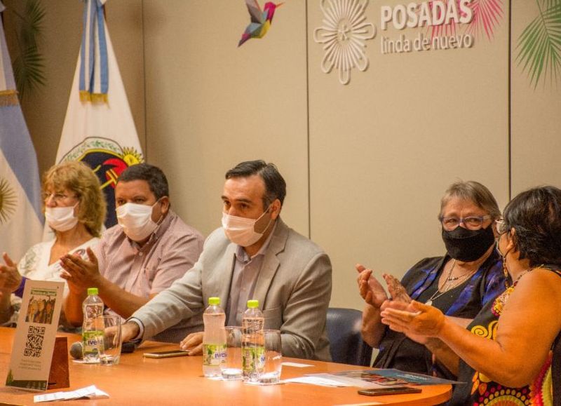 Con la presentación del libro "Nosotras en Libertad", comenzó el Mes de la Memoria en Posadas