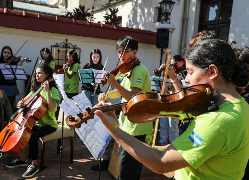 VIDEO | Grillitos Sinfónicos: la orquesta que nació como un sueño y hoy es patrimonio de Misiones
