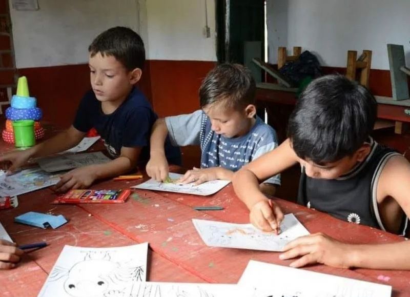 Puerto Iguazú: Cáritas lanzó una colecta de útiles escolares