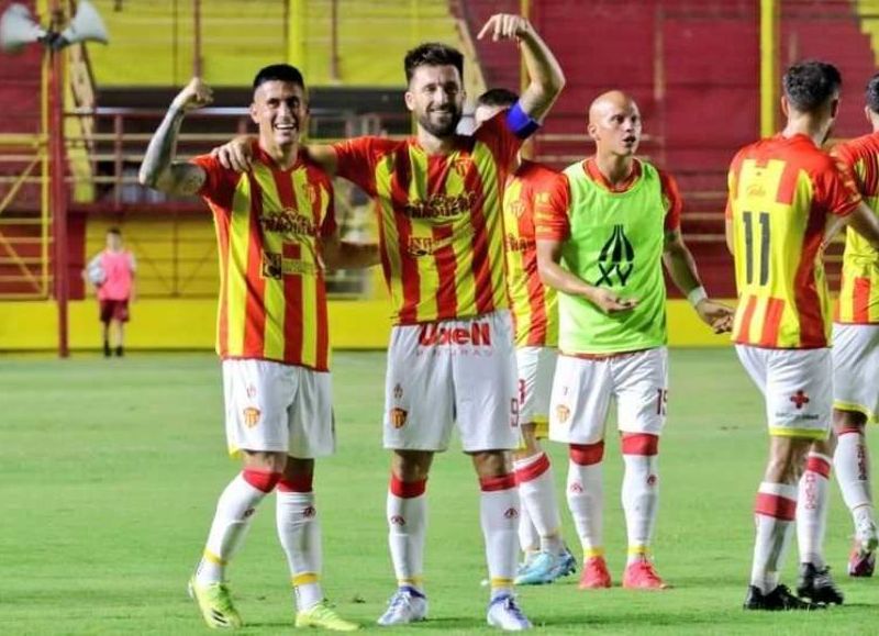 Sarmiento quiere recuperar la punta en Posadas, ante Crucero del Norte