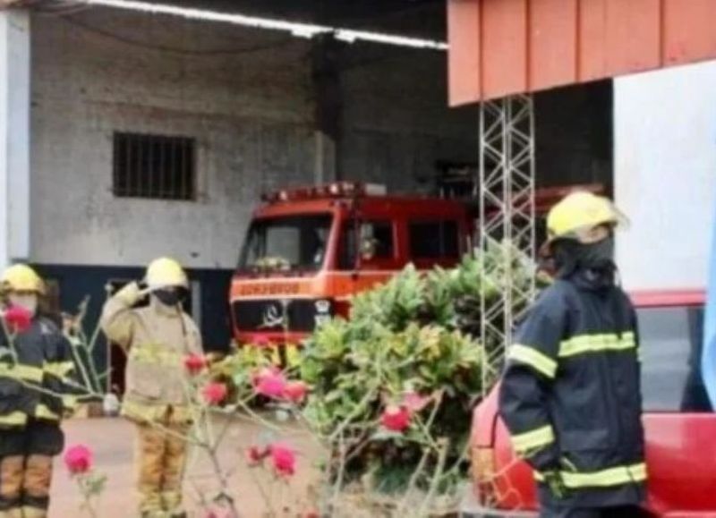 Suspendieron al cuerpo de bomberos voluntarios de Eldorado