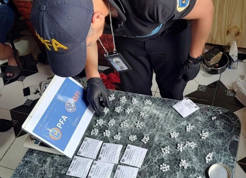 Con 8 allanamientos simultáneos, desarticularon una red de narcomenudeo en Iguazú