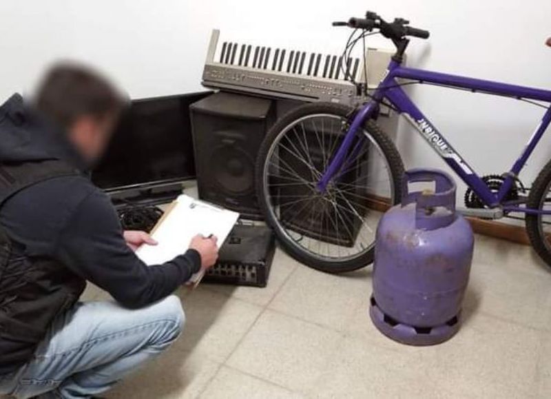 Garupá: secuestraron objetos robados de una vivienda y también de una iglesia