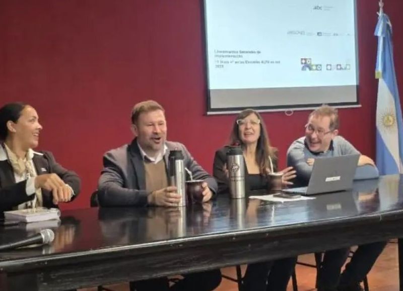 VIDEO | La provincia lanza el plan “Hora Más” para potenciar la lectoescritura en primaria