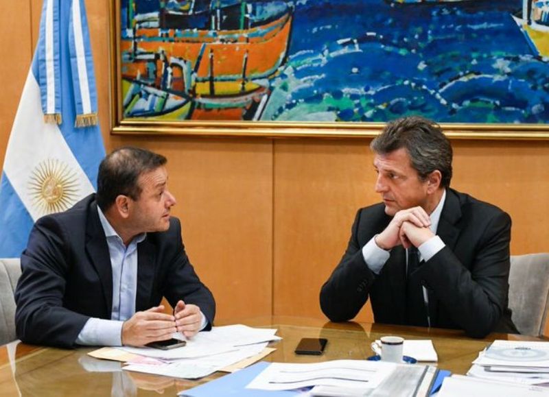 Oscar Herrera Ahuad le pidió al Gobierno Nacional "la concreción de obras de energía"