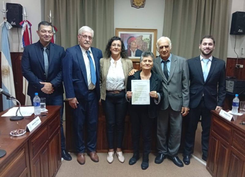 Apóstoles: la señora Verónica Navarro fue reconocida por el Concejo Deliberante local