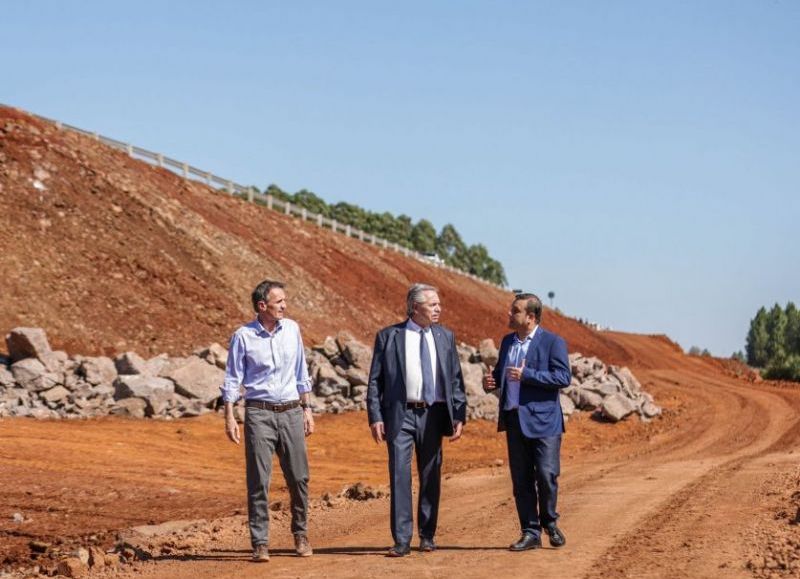 Herrera Ahuad recorrió obras viales para el desarrollo productivo y turístico de Misiones