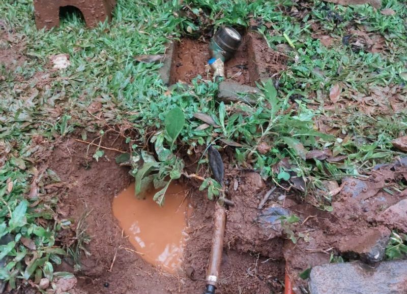 Preocupación por conexiones clandestinas y pérdidas en el suministro de agua en Eldorado