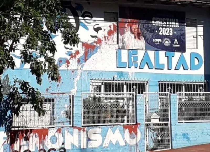 Vandalizaron el local de Unión por la Patria en Oberá