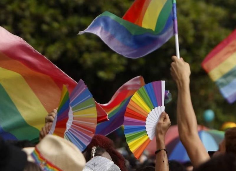 Posadas se une a la Marcha LGBT+ Antifascista