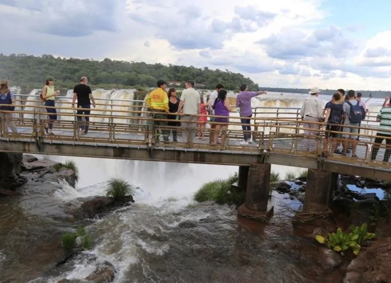 Puerto Iguazú: habilitaron las pasarelas del circuito Garganta del Diablo