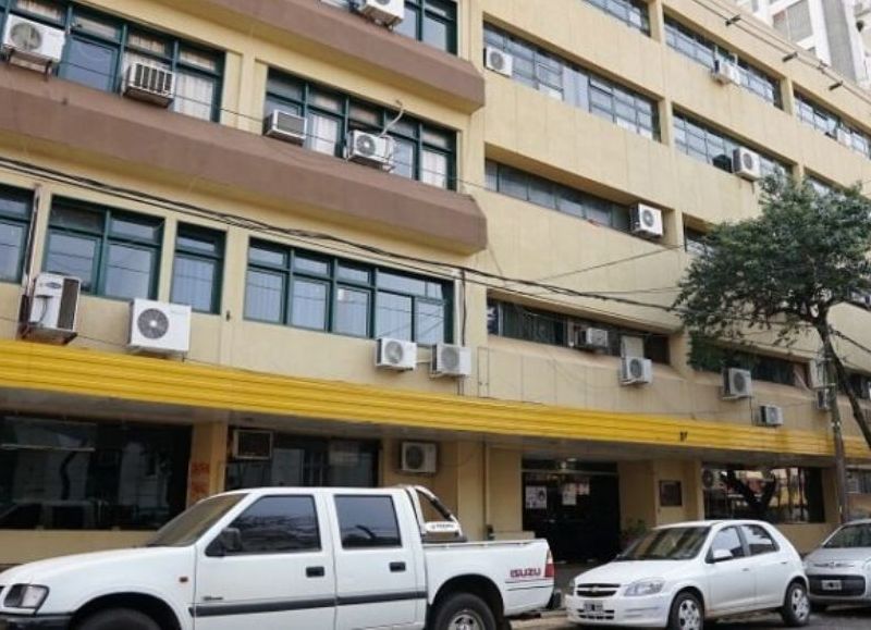 Crisis económica dispara la deserción estudiantil en la Universidad Nacional de Misiones