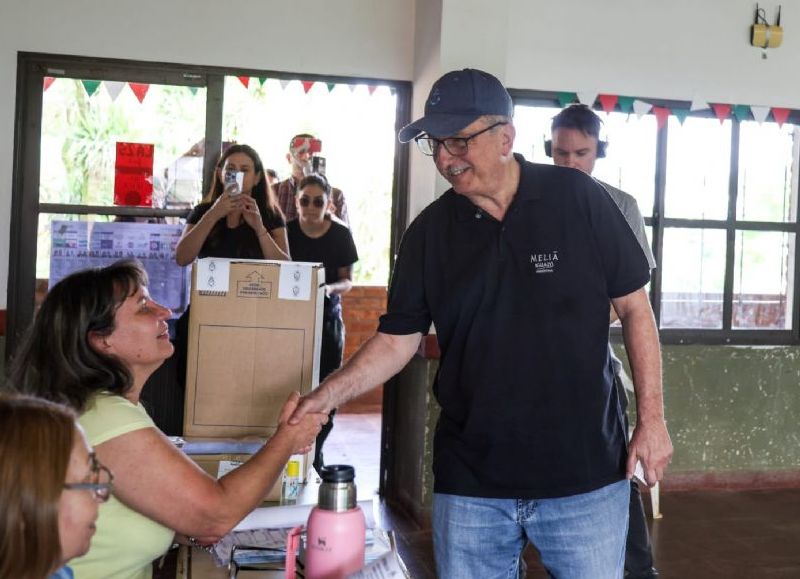 #Elecciones2025 | Passalacqua votó en Oberá y expresó su dolor por la tragedia vial en Campo Vera