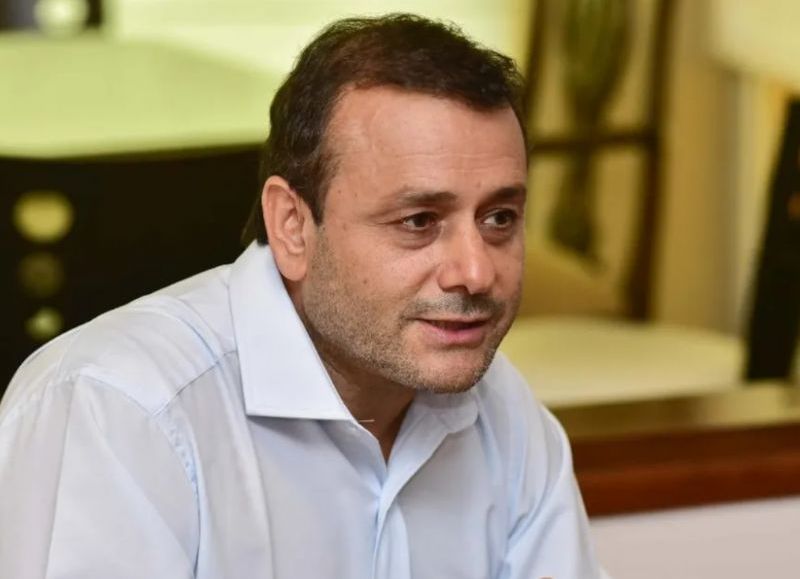 Oscar Herrera Ahuad anunció que se inaugurarán quince escuelas en marzo