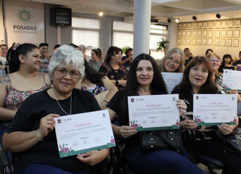 Están abiertas las inscripciones para el curso de Lengua de Señas Argentina 2024