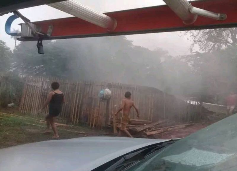 Los bomberos controlaron un principio de incendio en una vivienda de Apóstoles