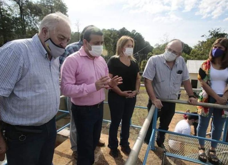 Herrera Ahuad inauguró obras sanitarias de agua en Puerto Libertad