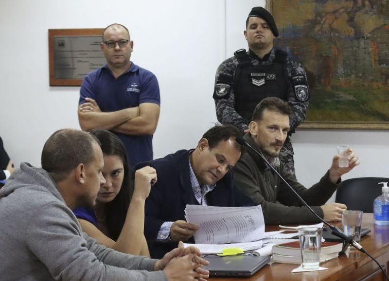 Condenaron a los hermanos Kiczka por distribución de material de abuso sexual infantil